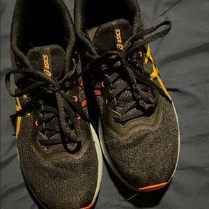 ASICS Men's Black and Yellow Athletic Shoes